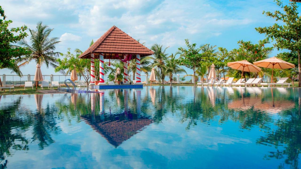 Le Pondy Otel Pondicherry Dış mekan fotoğraf