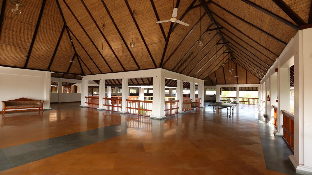 Le Pondy Otel Pondicherry Dış mekan fotoğraf