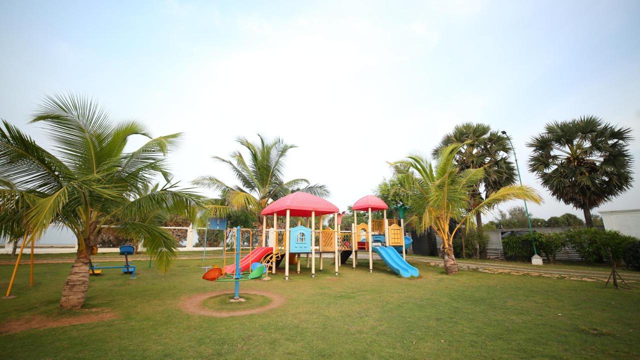 Le Pondy Otel Pondicherry Dış mekan fotoğraf