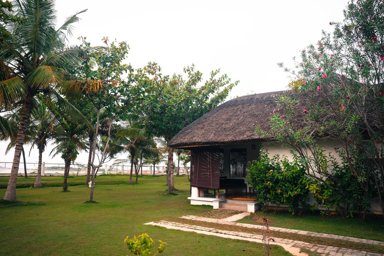 Le Pondy Otel Pondicherry Dış mekan fotoğraf