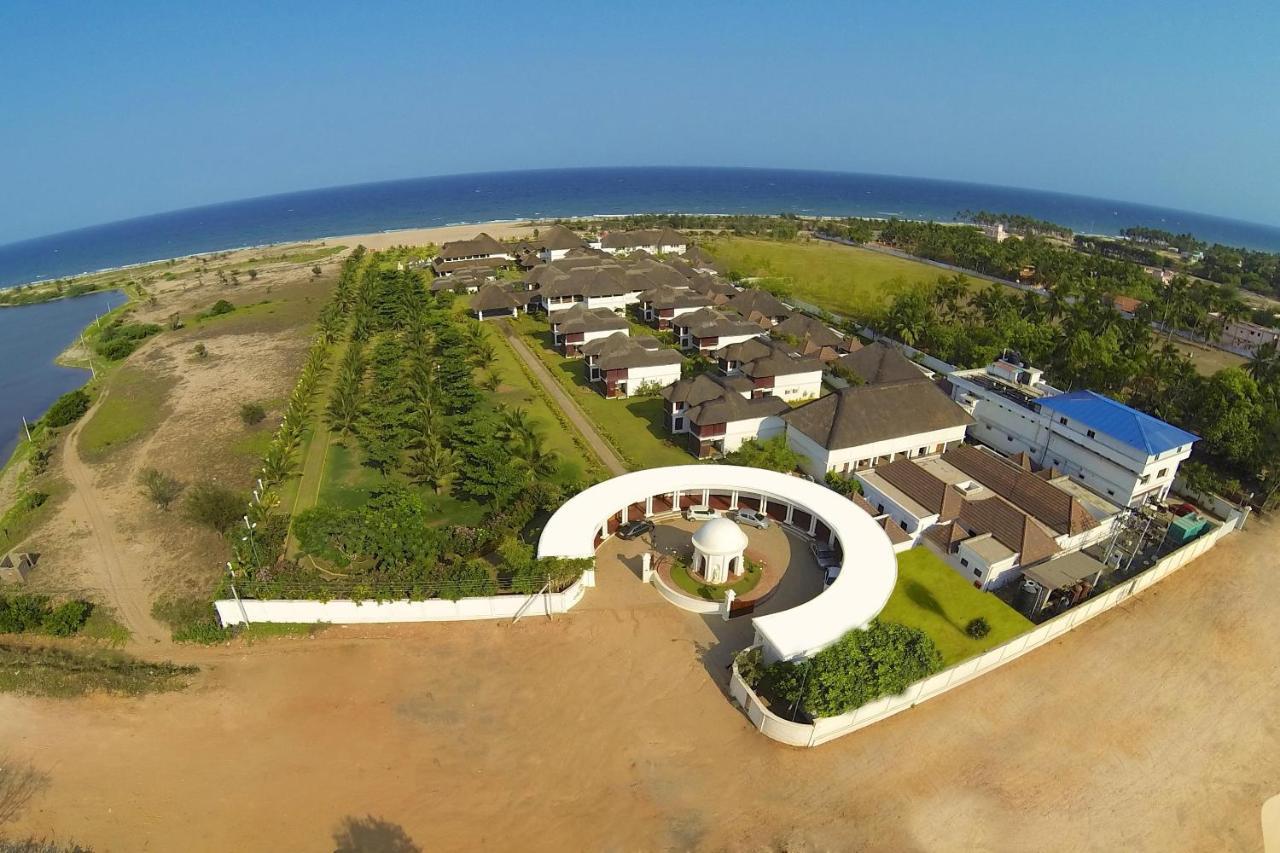 Le Pondy Otel Pondicherry Dış mekan fotoğraf