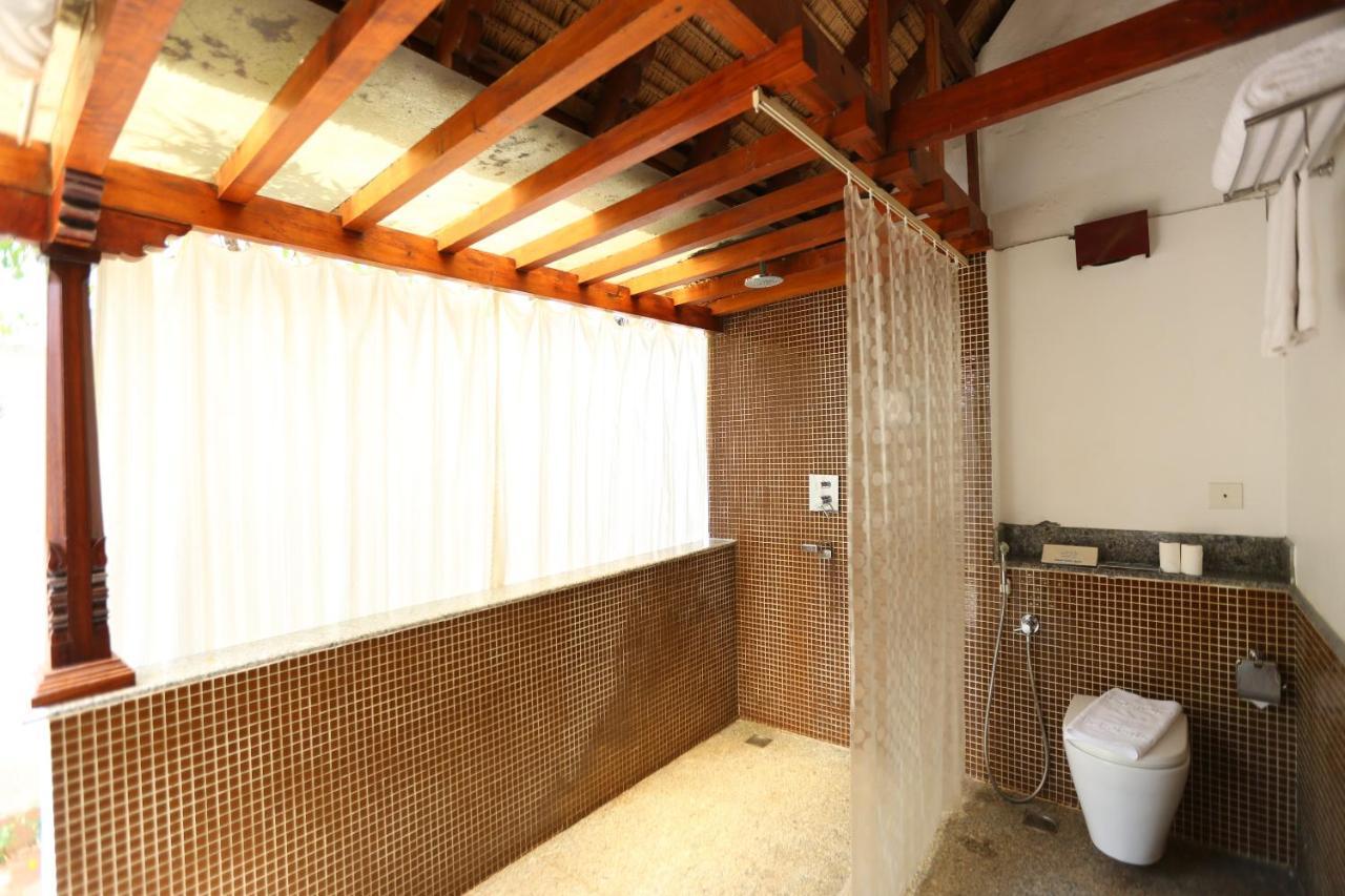 Le Pondy Otel Pondicherry Dış mekan fotoğraf