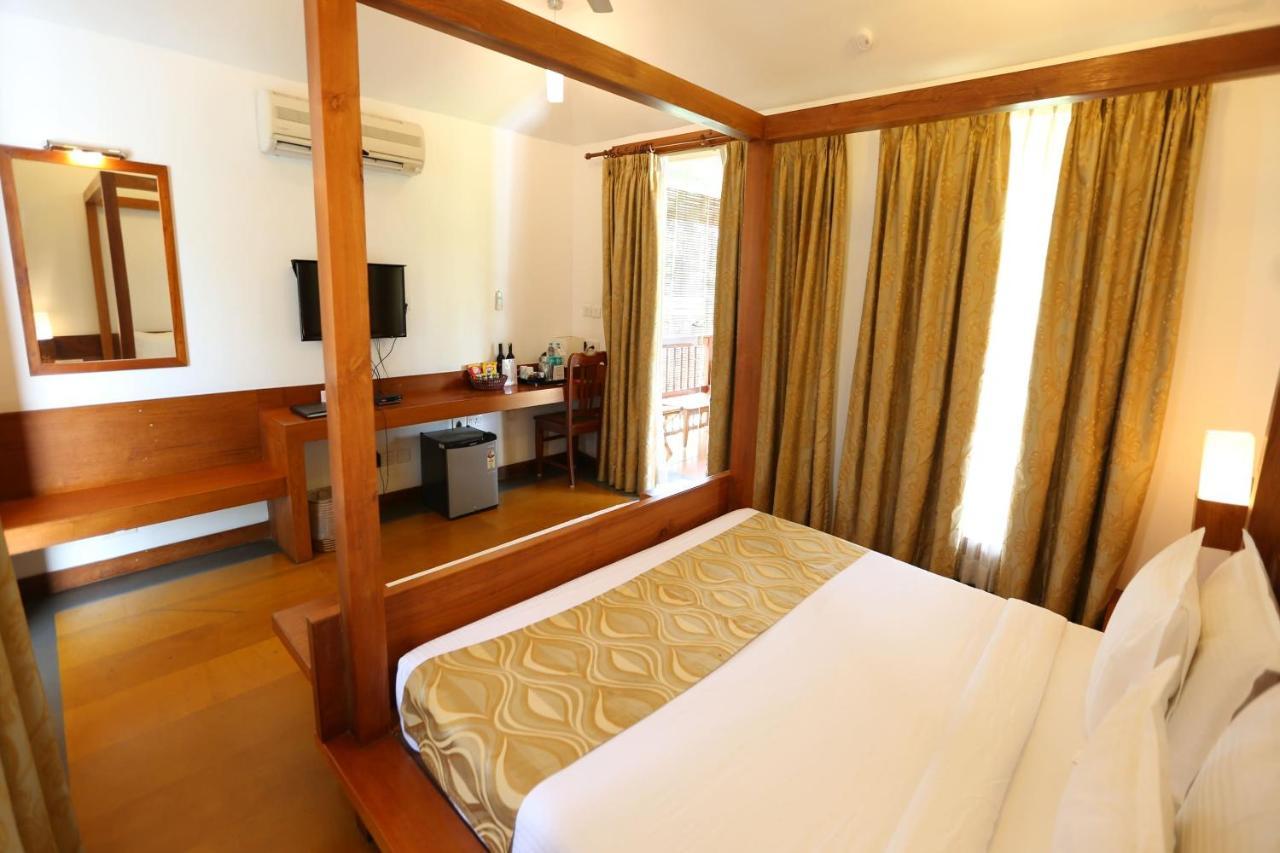Le Pondy Otel Pondicherry Dış mekan fotoğraf
