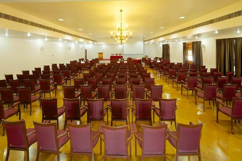 Le Pondy Otel Pondicherry Dış mekan fotoğraf