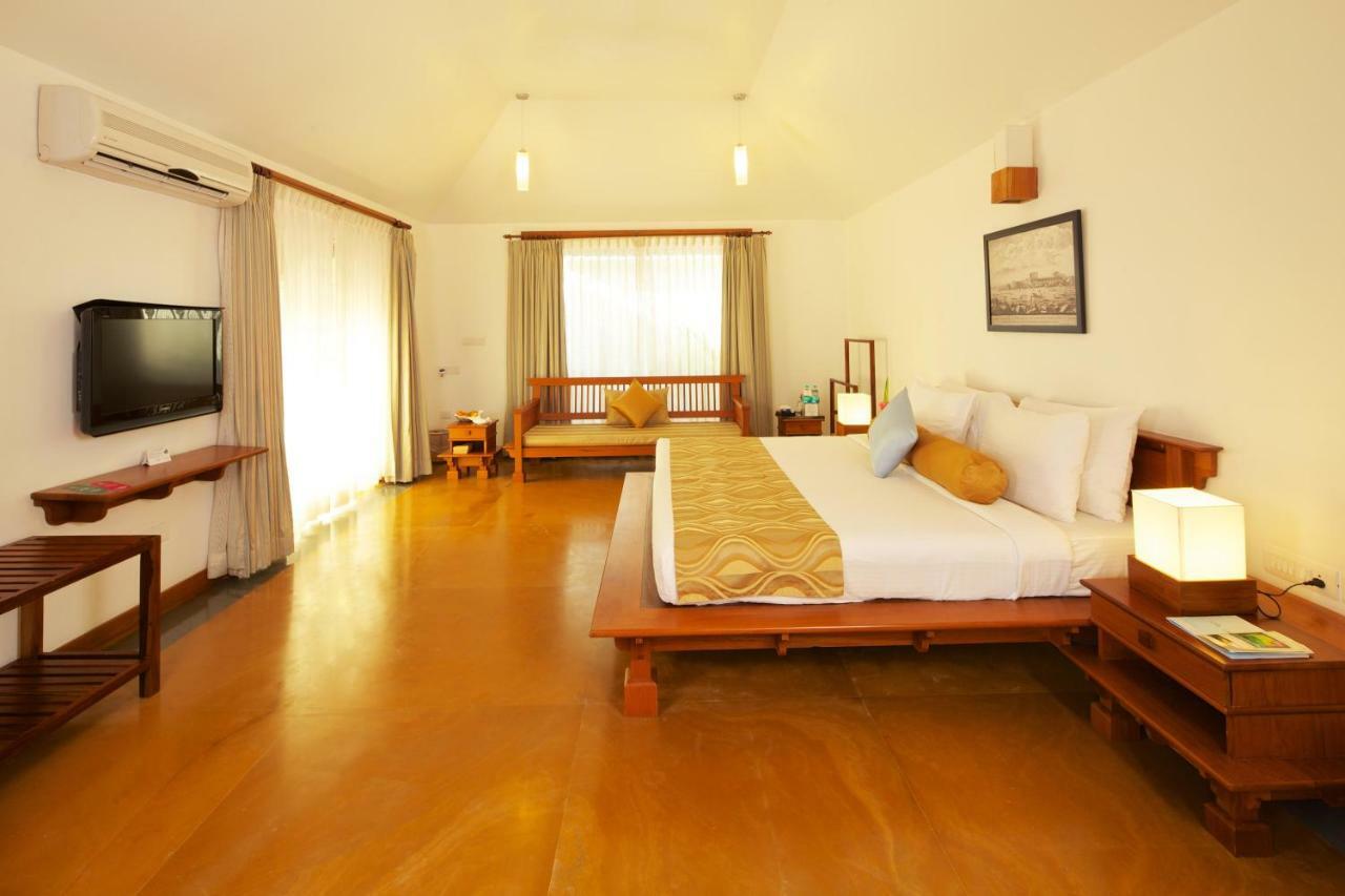 Le Pondy Otel Pondicherry Dış mekan fotoğraf