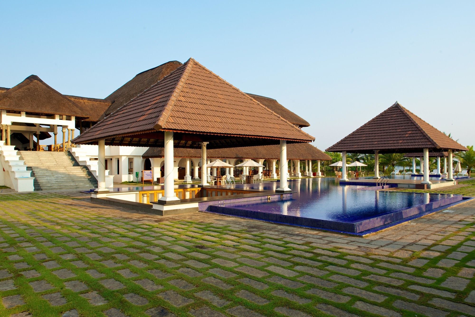 Le Pondy Otel Pondicherry Dış mekan fotoğraf